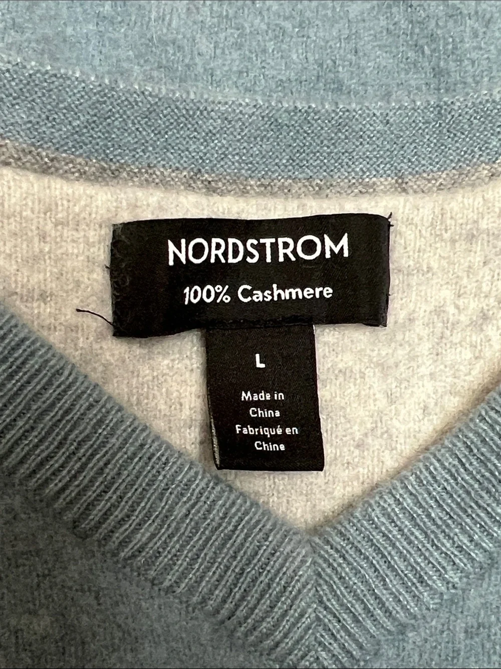 Nordstrom 100% Cashmere V-Neck Sweater Blue Size L